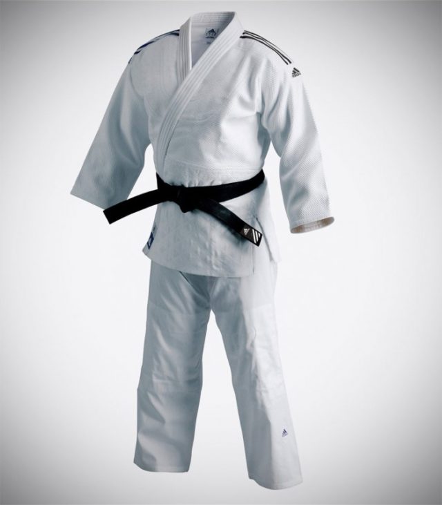 https://www.demo.judopanda.hr/wp-content/uploads/2017/10/adidas-judo-gi-j650-contest-white-640x731.jpg